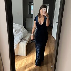 Lulu's Deep Blue Velvet Maxi Dress